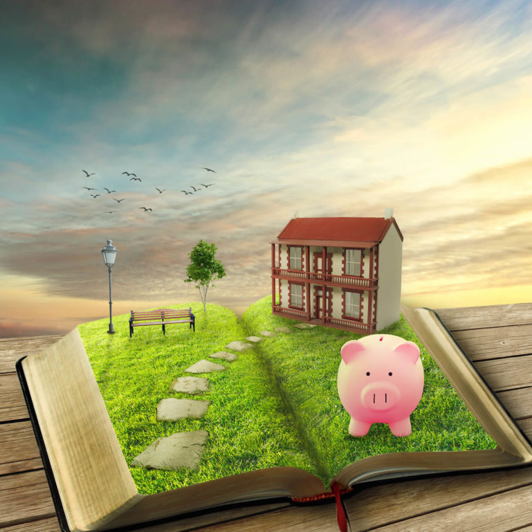 livre ouvert avec en double page une maison et un cochon en 3D sur un fond de coucher de soleil